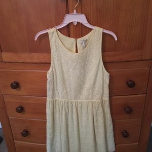 Joie yellow dress. Great used condition!